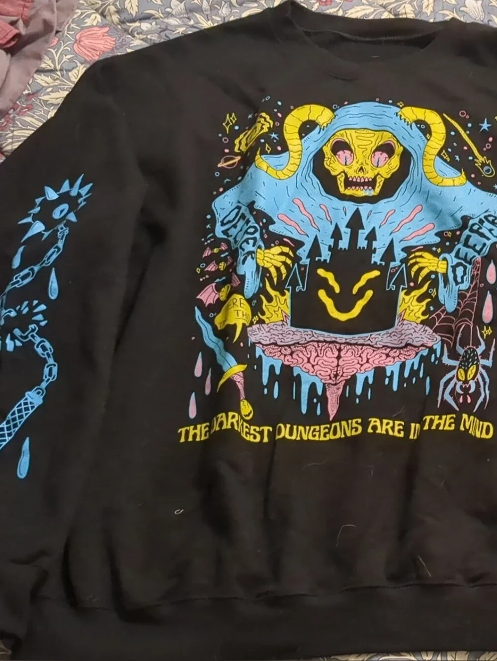 Black Graphic Fantasy Skull & Castle Dungeons And Dragons Crewneck Sweatshirt